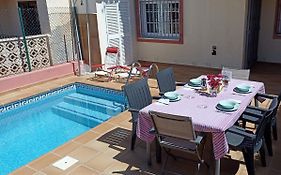 Casa Victoria. Adosado En Benajarafe.